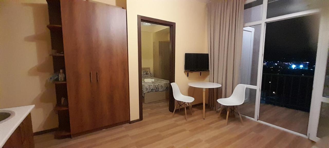 Ferienwohnung Flat Tbilisi Exterior foto